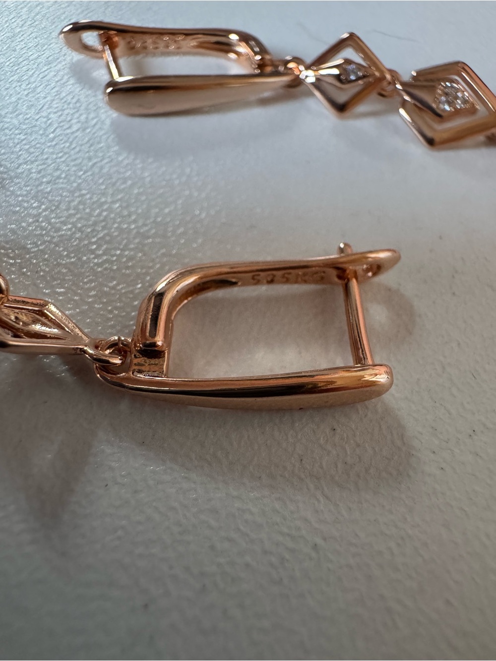 14K 585 Rolled Rose Gold Dangle Earrings - Picture 5 of 9